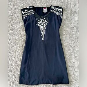 100% silk Yoanna Baraschi dress - size small